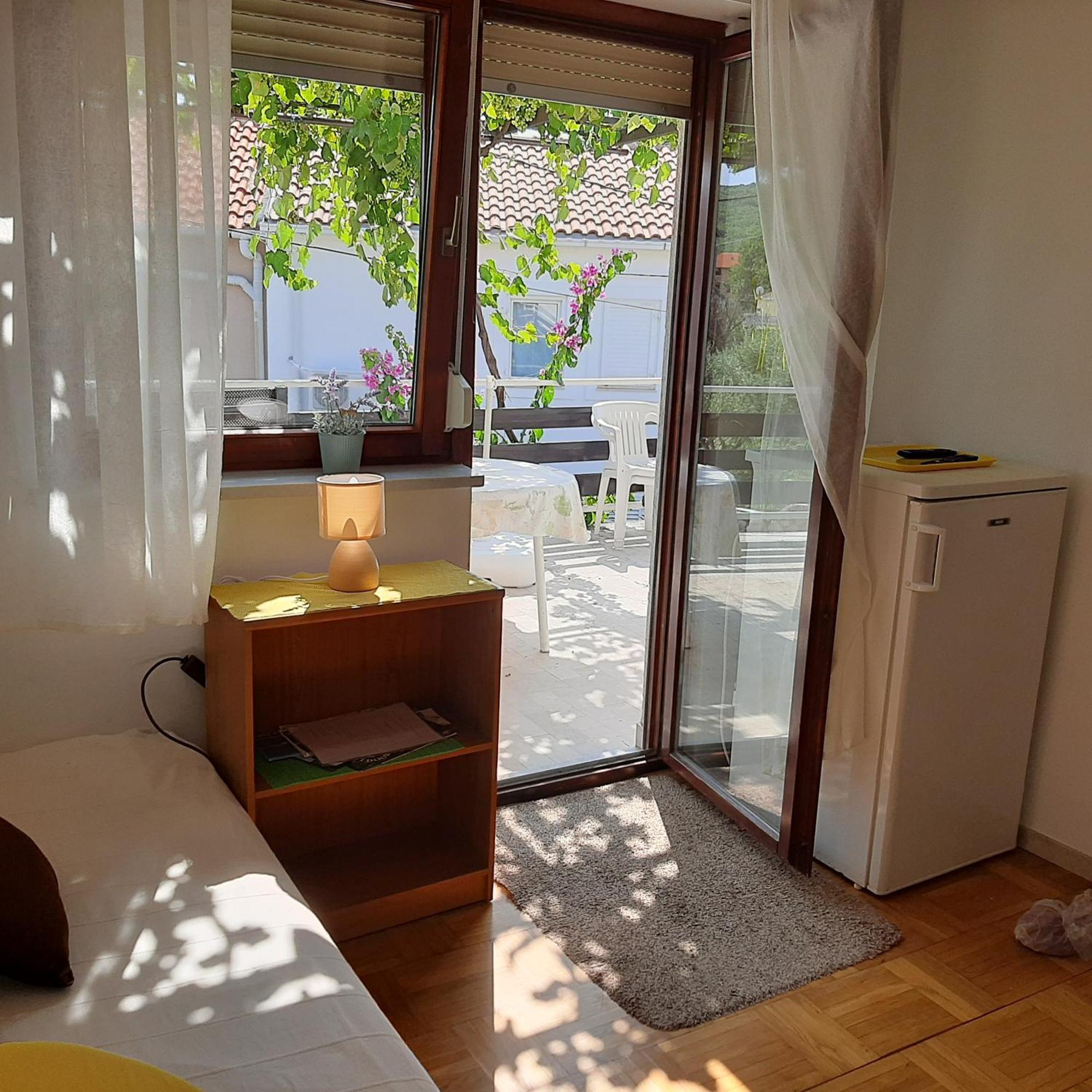 Klimno100 Apartment Luaran gambar